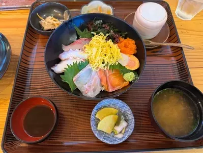 かに大陸（かにたいりく）