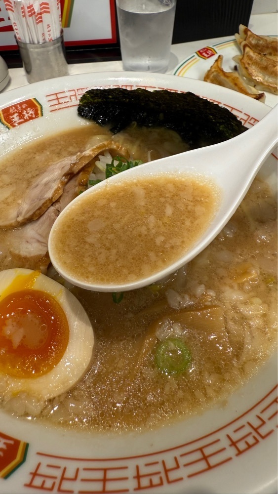【東京近郊】居酒屋勝手にレビューさんが投稿した餃子の王将 東神奈川駅西口店に関する口コミの画像