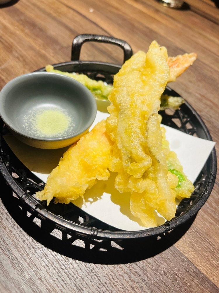 東京食べあルークさんが投稿した寿司と炉端 すし山 新宿（【旧店名】北海寿司と天ぷら すし山）に関する口コミの画像