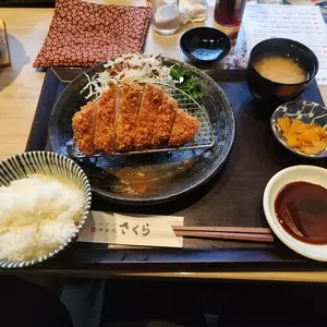 とんかつ神楽坂さくら 逗子店