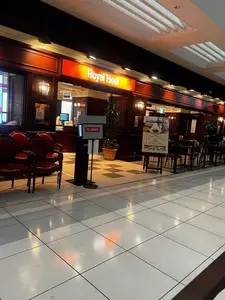 ロイヤルホスト 新横浜駅ビル店（Royal Host）