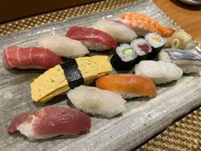 すしダイニング 参宮橋 清水（Sushi DINING Sangubashi SHIMIZU）