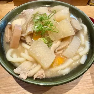 にこみや 岳