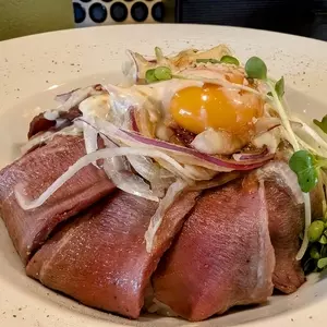 炭焼牛たん東山 レイヤード久屋大通パーク店