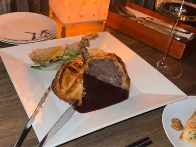 ワインバー繭（マユ） 3枚目