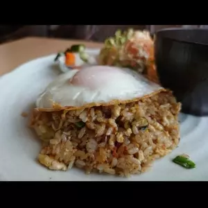 ワルン バリ サヤン（Warung BALI Sayang）