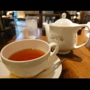 サー・トーマス・リプトン ポルタ店