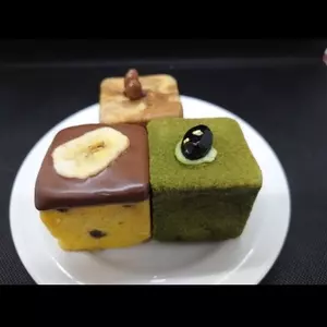Cafe 3-3（カフェスリースリー）