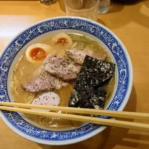 中華そば 青葉 川崎アゼリア店