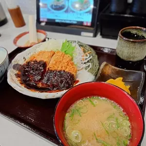 海老フライ 味噌かつ かつひで（【旧店名】とんかつ家 かつ秀）