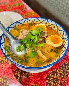 タイ キッチン KARAHORI（Thai Kitchen）