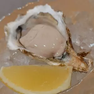 広島名物 牡蠣一番