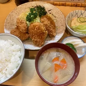 とんかつ燕楽（エンラク）