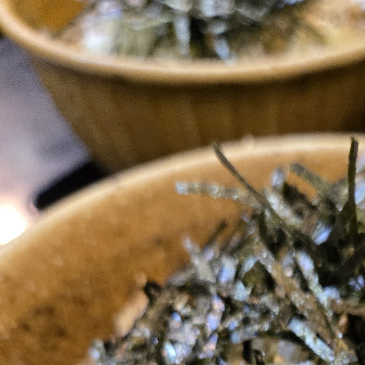 じゅりぽんさんが投稿したなぜ蕎麦にラー油を入れるのか。 新橋店に関する口コミの画像
