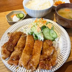 居方食堂（いかたしょくどう）
