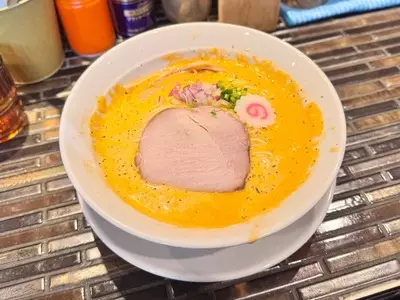 ヌードルズキッチン ガナーズ（noodles kitchen GUNNERS）
