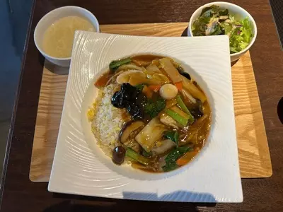火鍋 小肥羊 六本木店（しゃおふぇいやん）