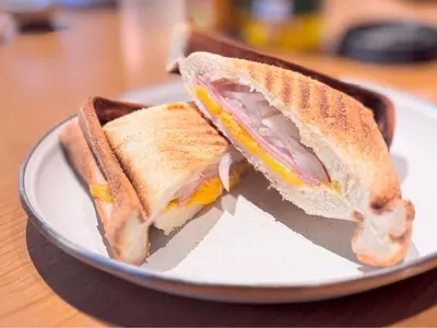 FOLKWOOD CAFE（フォークウッドカフェ）