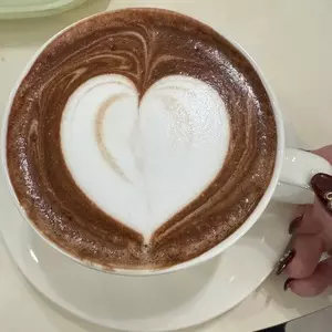 CAFE 延南洞 239-20 1枚目