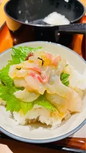 かどや 道後椿坂店