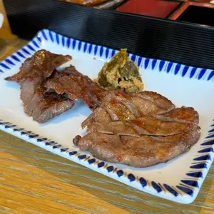 炭焼牛たん東山 レイヤード久屋大通パーク店
