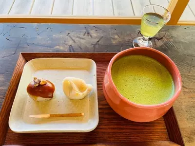 茶屋　侘助