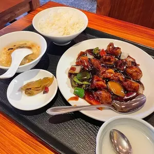 酔香園 新館 春日部餃子酒場