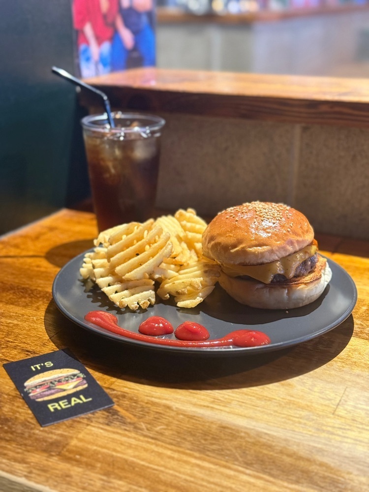 あんよさんが投稿したWarren’s Place 2.1 Burgers & Beer（ウォーレンズプレイス 2.1 バーガー＆ビアー）に関する口コミの画像