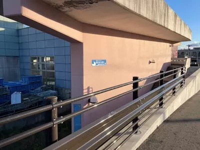 港まちブルースの歌碑