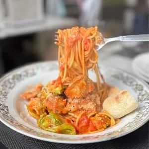 Trattoria YOSORO（ヨーソロ）