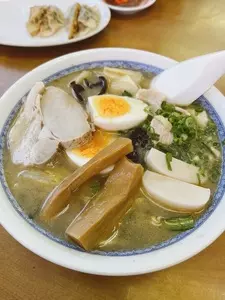 ローソンストア100 厚木下川入店