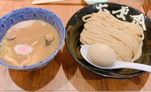 六厘舎 大崎店