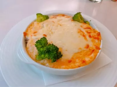 ザ・ラウンジ