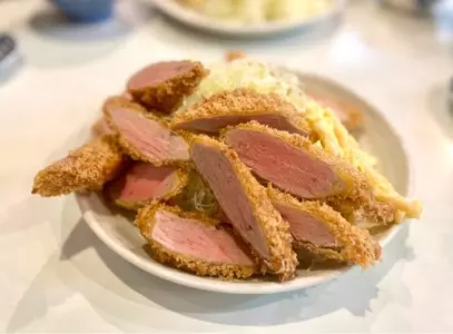 とん金