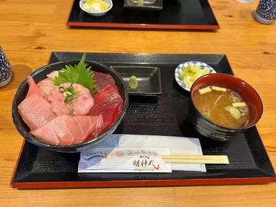 まぐろ屋 明神丸（マグロヤ ミョウジンマル）