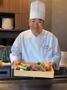 明水然・楽 東京日本橋店(メイスイゼン・ラク)