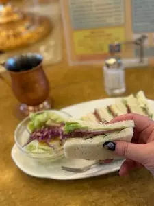 珈琲専門館 伯爵 池袋北口店（ハクシャク）