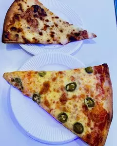 ジーザス ピザ（JESUS PIZZA）