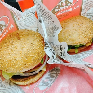 A&W 石垣店(エイアンドダブリュ) 4枚目