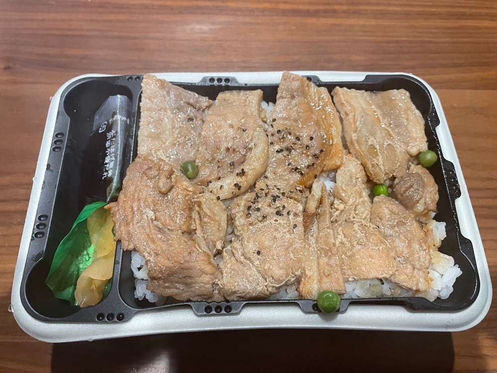 fumiさんが投稿した豚丼のぶたはげ 本店に関する口コミの画像