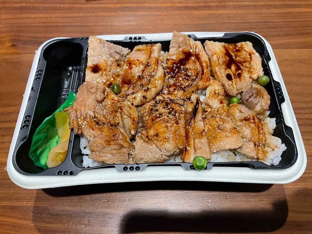 fumiさんが投稿した豚丼のぶたはげ 本店に関する口コミの画像