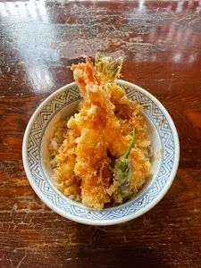 土手の伊勢屋（どてのいせや）