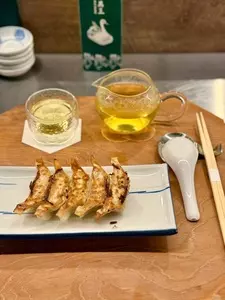 餃子そして焼味 巣王（スワン）