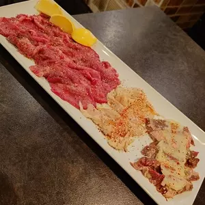 焼肉 亀山（かめさん【旧店名】焼肉ホルバル）