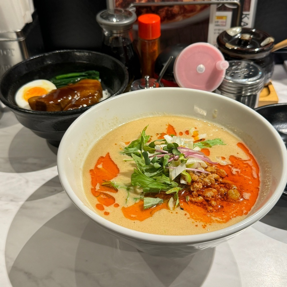 鉄道王さんが投稿した名驛式担々麺 しゃち福に関する口コミの画像