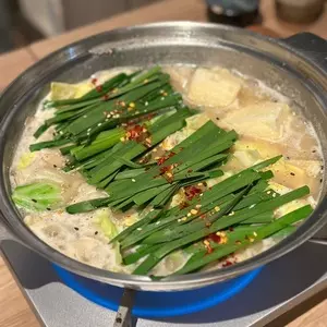 NABE° 韓国と博多華味鳥 天神店（【旧店名】越後屋）