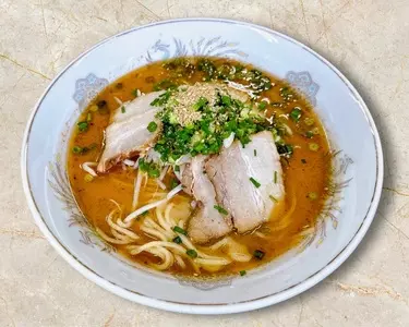 三国ラーメン 本店