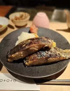 青山 おとと（〇＋〇＋〇）
