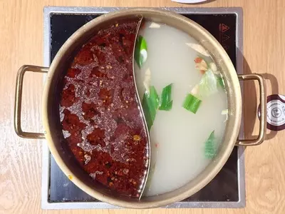薬膳火鍋 真巴石 渋谷店（シンバセイ）
