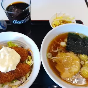 もりもり亭（もりもりてい）